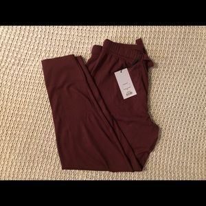 Gymshark pause joggers in size small